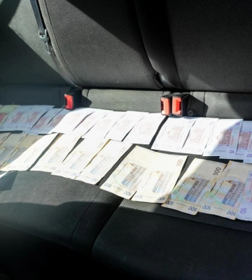За скоєння розбійного нападу на працівницю пошти судитимуть жителя Рівненського району