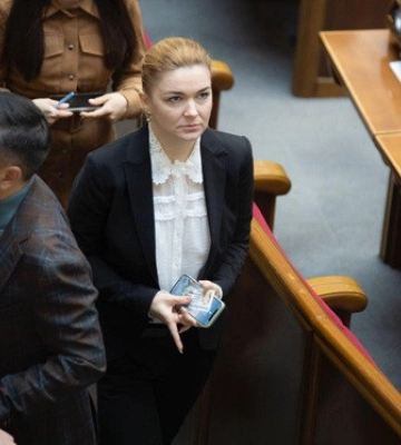 В «Слузі народу» заявили, що можуть розглянути законопроект Президента про НАБУ і САП без поправок до другого читання В «Слузі народу» заявили, що можуть розглянути законопроект Президента про НАБУ і САП без поправок до другого читання