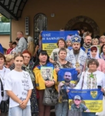 Родини загиблих Захисників та Захисниць з Кіровоградщини взяли участь у Всеукраїнській прощі на Тернопільщині. ФОТО