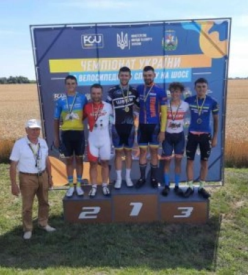 Миколаївські велогонщики вибороли 12 медалей Чемпіонату України