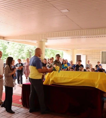 Загинув у бою на Донеччині: у Черкасах попрощалися із військовим