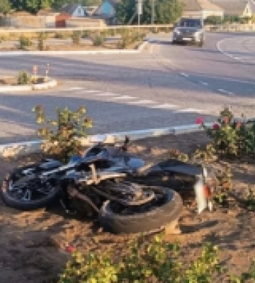 Травмувався неповнолітній мотоцикліст: у Миколаївському районі встановлюють обставини автопригоди