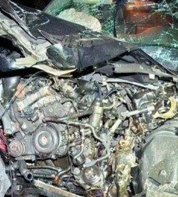 У Полтаві пяний водій врізався у вантажівку: постраждала пасажирка