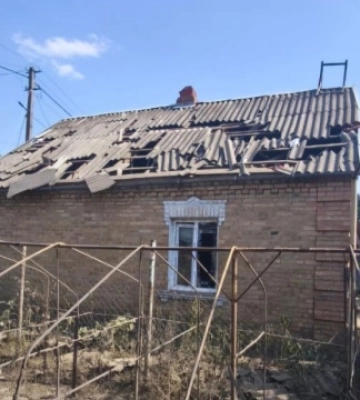 Війська РФ атакували Нікопольський район дронами і артилерією, двоє постраждалих