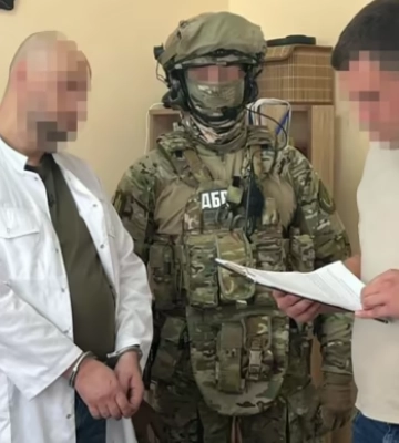 У Києві затримали групу лікарів, яка організовувала незаконний виїзд за кордон для військовозобов’язаних