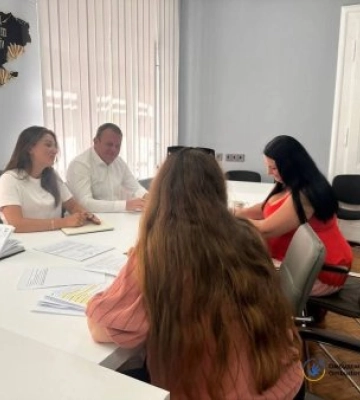 Право  для молоді: На Закарпатті стартує інноваційний проєкт від омбудсмана!