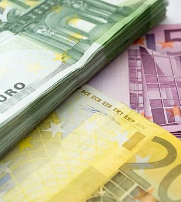 Евро дешевеет третий день подряд: курс валют в Кривом Роге 30 июля