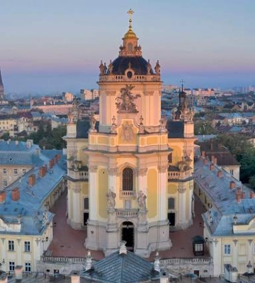 Знають лише місцеві: дві нетуристичні локації, яких немає у путівниках Львова