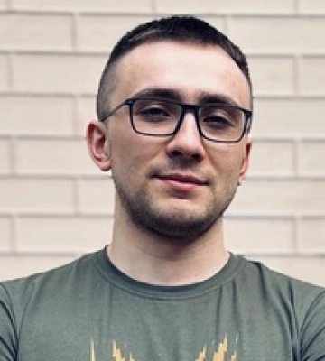 Подозреваемую в покушении на Стерненко оставили под стражей еще на два месяца