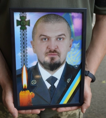 В Ужгороді прощалися із загиблим Героєм