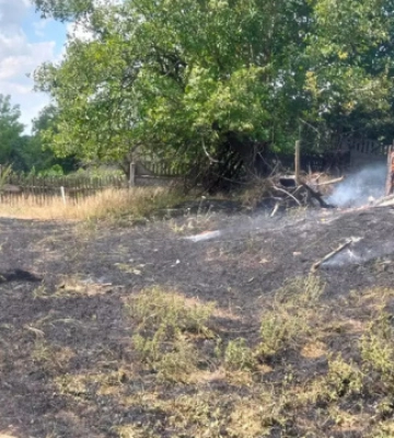 Вдень ворог атакував Марганець, поранено жінку