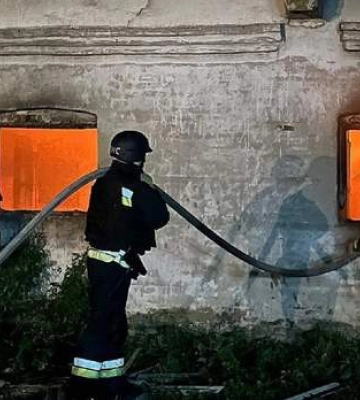 Росіяни вдарили по фермі на Дніпропетровщині: загинуло багато худоби