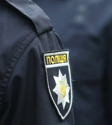 Поліцейські затримали та повідомили про підозру чоловіку, який влаштував стрілянину в одному з сіл Одеського району