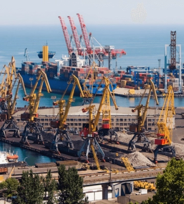Одеський порт переходить на нову валюту розрахунків: що чекає іноземні судна з серпня