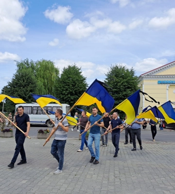 Збив косулю та зіткнувся з вантажівкою: на Рівненщині у ДТП постраждав житель Волині