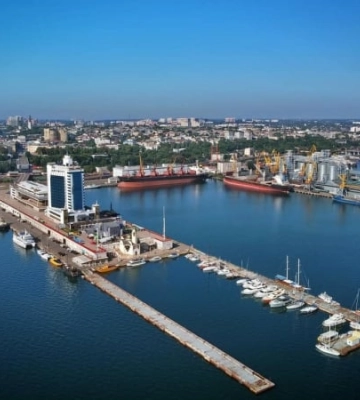 Одесский порт будет рассчитываться за услуги в евро вместо доллара