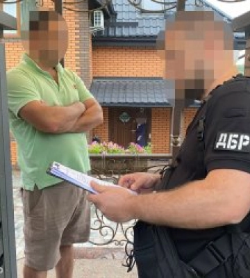 Посадовці з Волині крали деревину, змінюючи дані в електронному обліку деревини