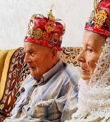 72 года в браке: в Хмельницкой области обвенчались 103-летний мужчина и 92-летняя женщина