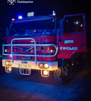 Глиняно-дерев’яний житловий будинок у Раделичах врятували вогнеборці