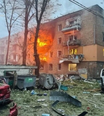 Внаслідок обстрілу у Києві пошкоджені 16 багатоповерхівок. Прокуратура почала розслідування