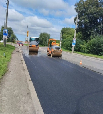 Від Нижньодворецької до Буковинської - де ще сьогодні у Рівному ремонтуватимуть дороги