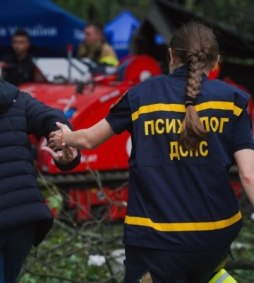 УКК помогает пострадавшим от атаки РФ на Киев