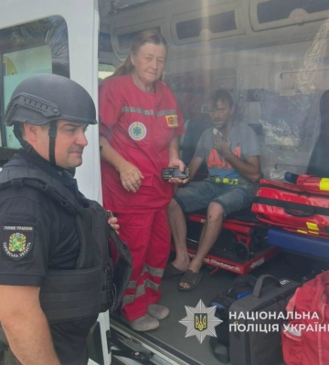 Неподалеку от Харькова FPV-дрон ранил гражданского: эвакуировала полиция