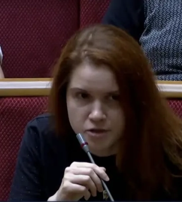 Депутати закликали відсторонити Безуглу від парламентського засідання