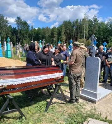 Героя повернули під час обміну тілами загиблих: на Волині в останню дорогу провели Івана Заблоцького
