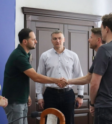 Британці хочуть виготовляти на Рівненщині біовугілля