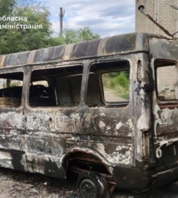 У Запорізькій області росіяни атакували дронами цивільну автівку
