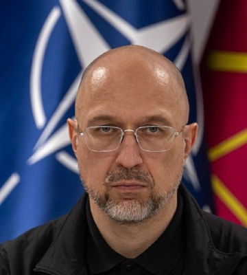 Україна та Канада обговорили розширення промислової співпраці та військову допомогу