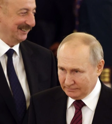 Кремль требует "уважения к россиянам" в Азербайджане Кремль требует "уважения к россиянам" в Азербайджане