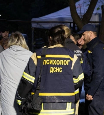 В Киеве снова из из-под завалов достали тела людей: число погибших выросло в разы