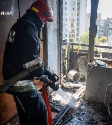 В Одесі спалахнула багатоповерхівка