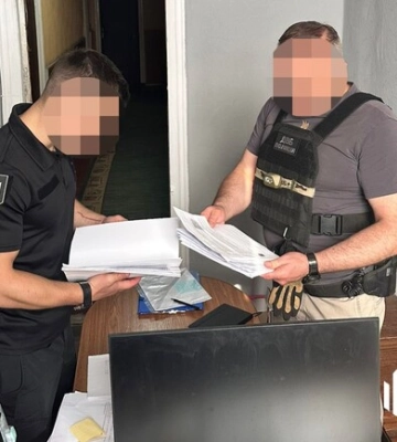 Начальника подразделения харьковской полиции подозревают в получении взятки от уклониста