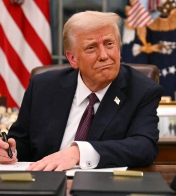 Трамп ввел 100% тариф на импорт дронов и комплектующих к ним