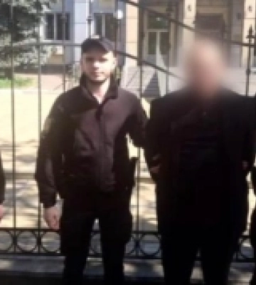 Судитимуть засновника фінансової піраміди з Одеси, який обдурив людей на 12 мільйонів гривень Судитимуть засновника фінансової піраміди з Одеси, який обдурив людей на 12 мільйонів гривень