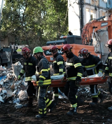 Число погибших в результате российской атаки на Киев возросло до 31, среди них – 5 детей