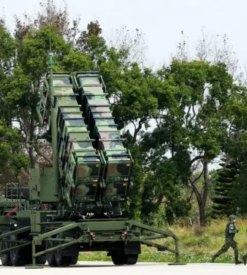 Украина нашла дополнительные средства ПВО, в частности ракеты-перехватчики — МИД