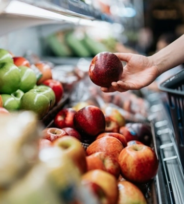 Ціни на продукти в Україні наблизилися до європейських, деякі перевищили їх
