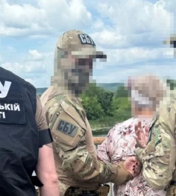 Допомагала ДРГ готувати прорив: колишня медсестра із Сум отримала підозру