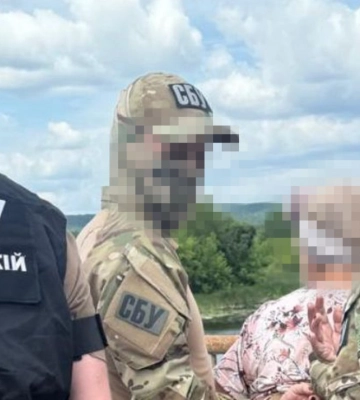 СБУ затримала агентку ГРУ РФ, яка готувала прорив російських ДРГ у напрямку Сум