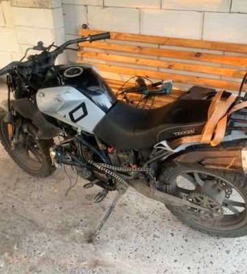 На Волині жінка під час руху вистрибнула з авто і потрапила під колесо