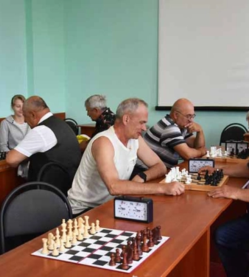 У Пирятині відбувся турнір з шахів до Міжнародного дня шахів