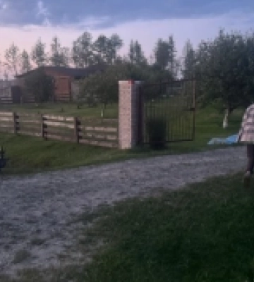 У Ковельському районі водій мотоциклу зіткнувся з комбайном і загинув