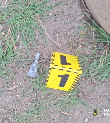 На Одещині водій автомобіля кинув в людей гранату