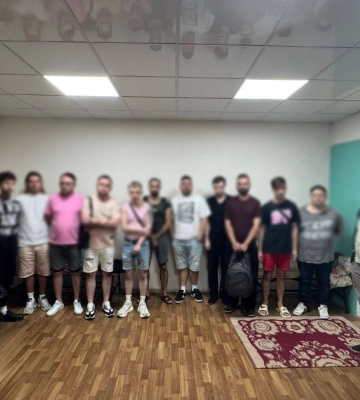 Задержанных на гей-вечеринке в день траура в Киеве доставили в ТЦК, — СМИ 