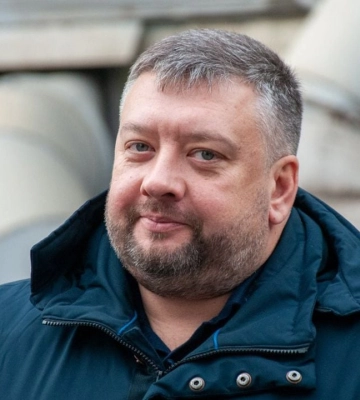 Схема на дронах: членство нардепа Алексея Кузнецова в Слуге народа приостановят Схема на дронах: членство нардепа Алексея Кузнецова в Слуге народа приостановят