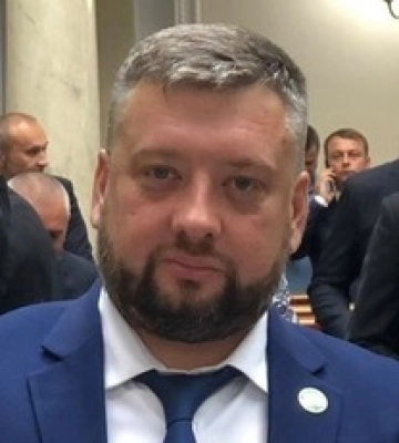 Членство нардепа Кузнецова во фракции «Слуга народа» приостановлено – Арахамия Членство нардепа Кузнецова во фракции «Слуга народа» приостановлено – Арахамия